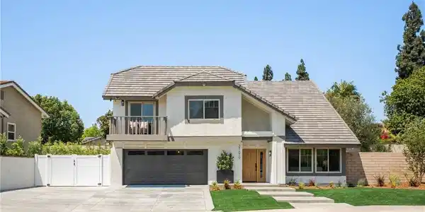 21679 Calle Alcazar