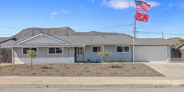 3441 Gloria Drive