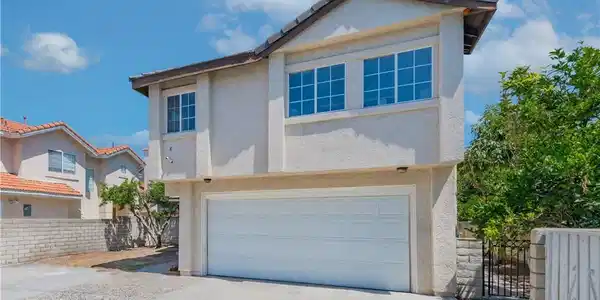325 E Duarte Road