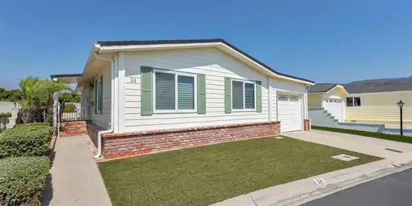 975 W Telegraph Road