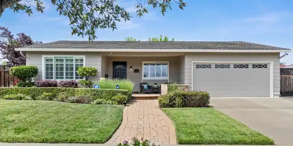 6079 Castello Drive