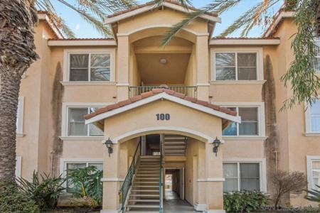 100 N River Cir