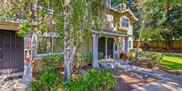3565 Ivalynn Circle