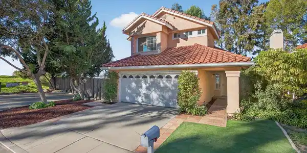 2277 Cayuse Lane