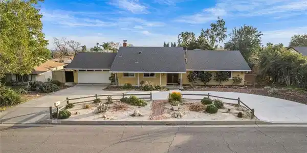 8771 Rancho