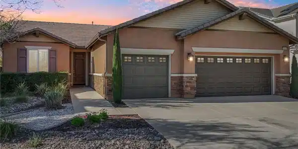 29180 Abelia Glen