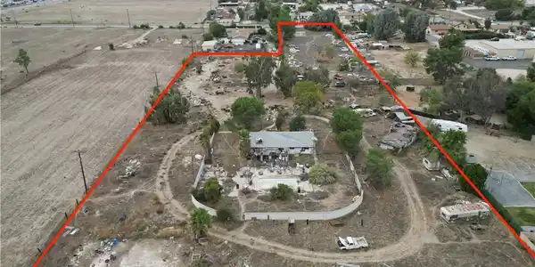 1187 N Ramona