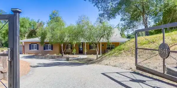 1541 Santa Margarita Drive