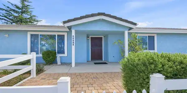 41494 Rolling Hills Drive