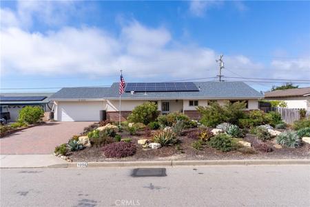 1056 Bay Oaks Drive