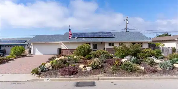1056 Bay Oaks Drive