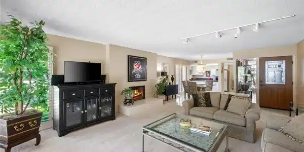 46560 Arapahoe Circle