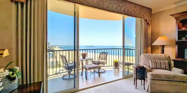 850 E Ocean Boulevard