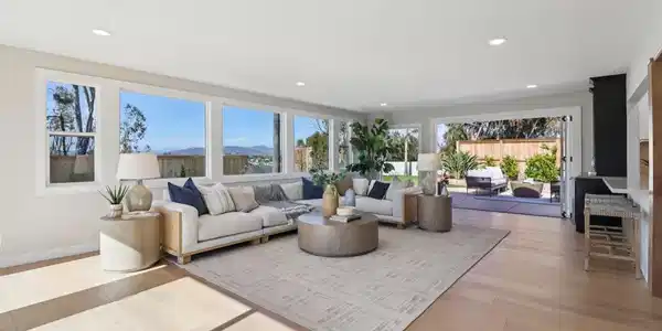 1358 Walnutview Dr