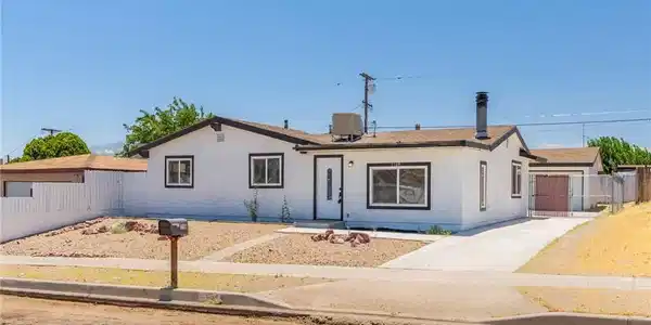 1148 E Virginia Way