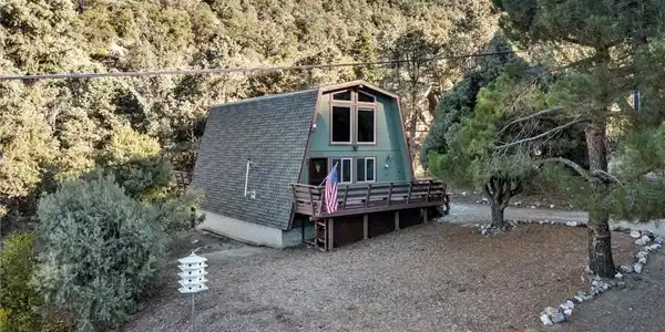 2116 Glacier Drive