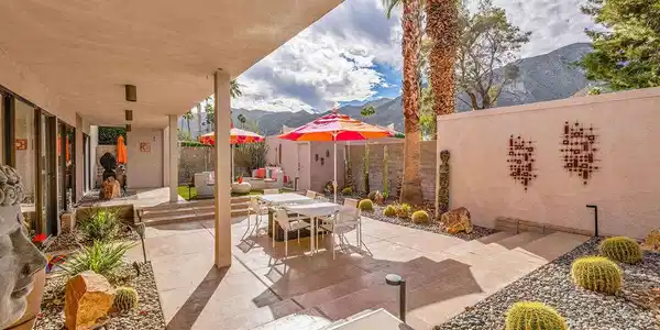2696 S Sierra Madre