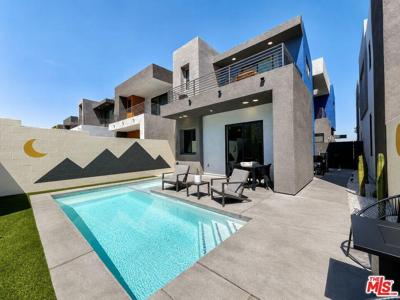 2693 Paragon Loop