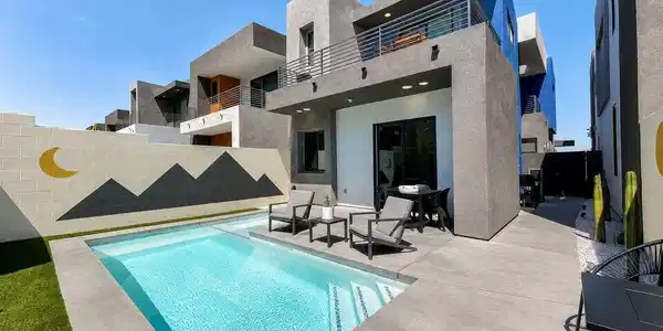 2693 Paragon Loop