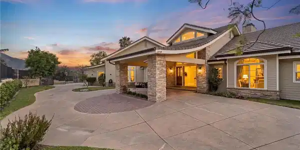 417 Long Canyon