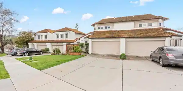 436 E Branham Lane