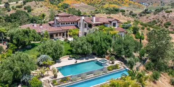 31823 Lobo Canyon Road