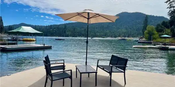 38954 Lake Point Court