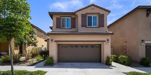 35113 Persano Place