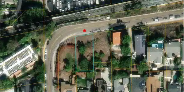 2 Comanche Drive