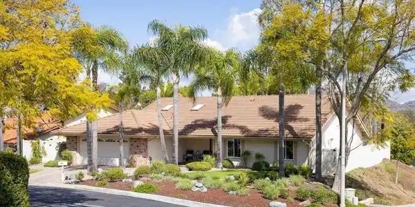 17205 Vendor Pl