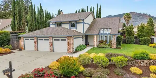 541 Mt Davidson Ct