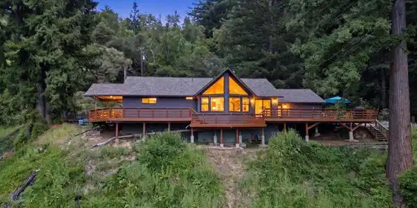 16000 Redwood Lodge Road