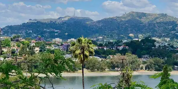 2380 Loma Vista Place