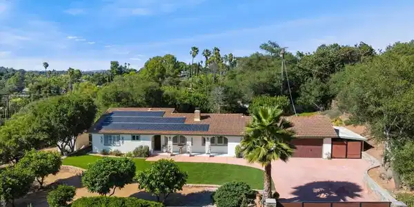 2826 Calle De Malibu