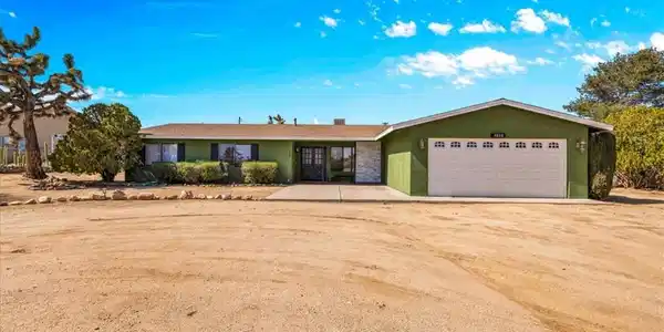 4808 Camarilla Avenue