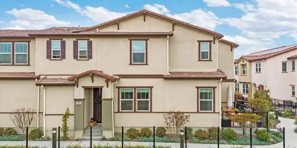 10243 Graphite Street