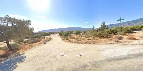 10 Pinyon Bowl Rd