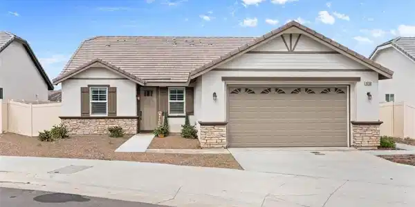 10768 Stacy Circle