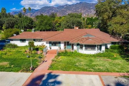 1127 W Foothill Boulevard
