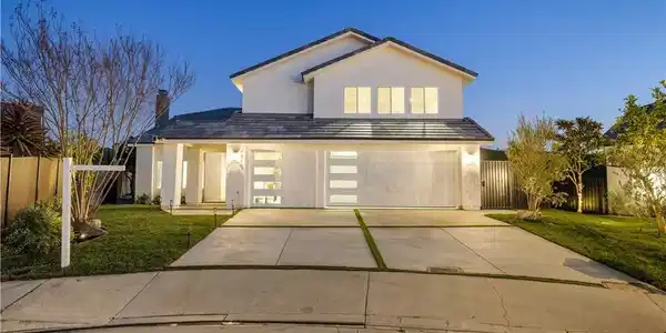4810 Cinco View Drive
