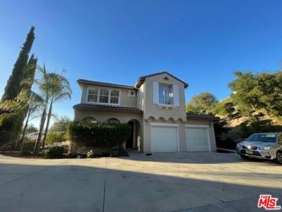 11040 Renaissance Drive