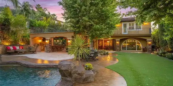 1350 Bentley Court
