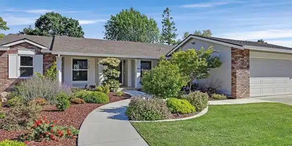 407 Grenache Cir