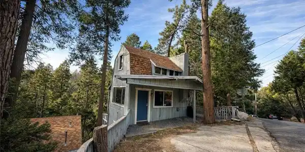 23622 Scenic Drive