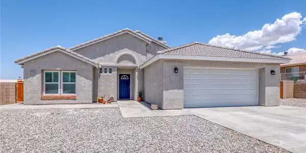 57146 Selecta Avenue