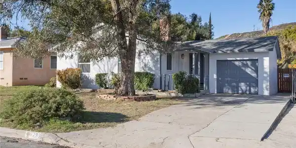 1290 Lomita Road