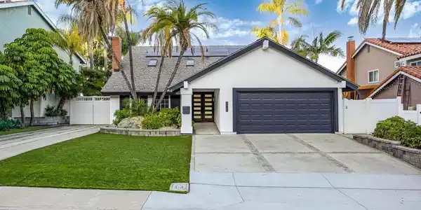 7232 Margerum Ave