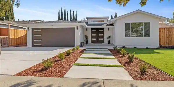 2552 Castleton Drive