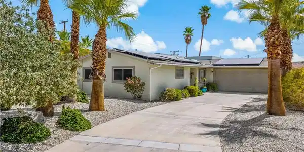 39004 Knoll View Circle
