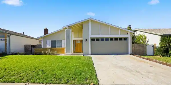 7051 Idyllwild Lane
